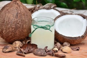 prevención de caries dental con aceite de coco.